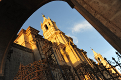 Arequipa, Abendstimmung an der Kathedrale