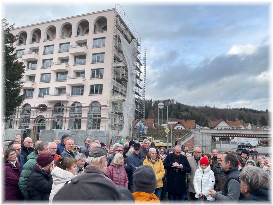 Das neue Wohnhaus mit bezahlbaren Wohnungen in der Johann Georg Fahr Straße
